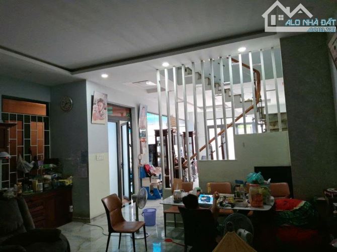 BIỆT THỰ MẶT TIỀN KHU ĐÔNG THỦ THIÊM – DT 192M² - 4 TẦNG - NGANG 8M - GIÁ 28 TỶ - 6