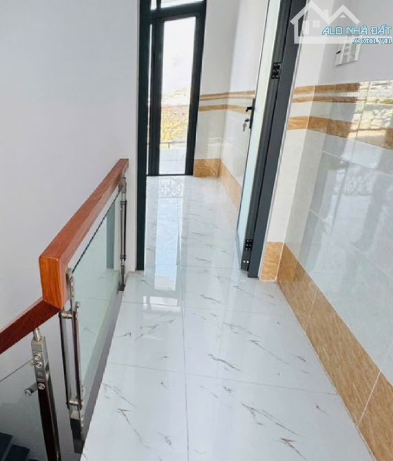 NHÀ SIÊU ĐẸP, 68M2, 4T, 5PN, Đ BÌNH ĐÔNG, QUẬN 8, GẦN CẦU CHÀ VÀ, CHỢ XÓM CỦI, CHỈ 5,2 tỷ - 6