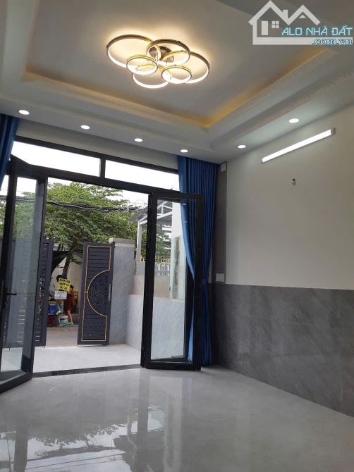 Bán nhà mới hẻm xe hơi Huỳnh Tấn Phát, Nhà Bè, Dt 4 x16m, 3 lầu, ST. Giá 6,4 tỷ - 7