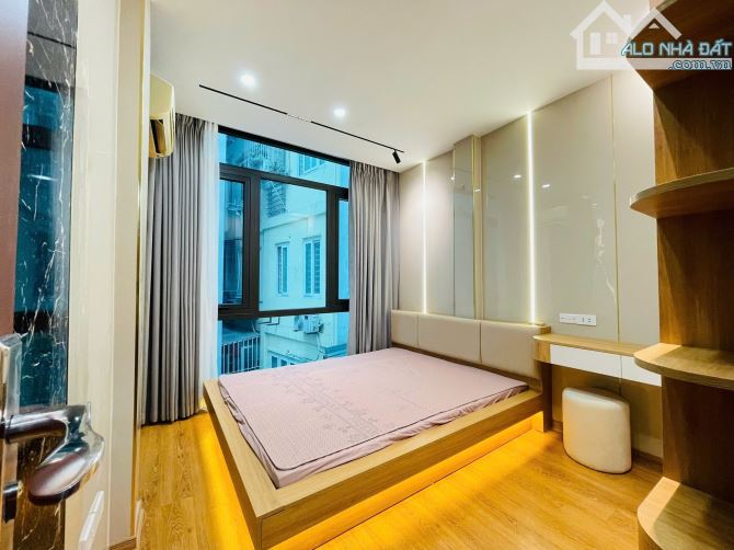 Nhà đẹp ở luôn Trần Quốc Vượng Cầu Giấy. Sổ vuông 31m, 5 tầng 6 ngủ MT3m Giá 7 tỷ - 7
