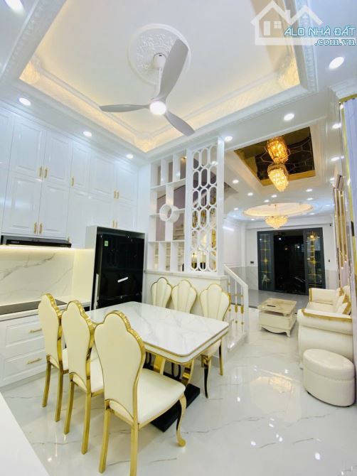 BÁN NHÀ KHU PHÂN LÔ ĐƯỜNG ĐÀO TÔNG NGUYÊN,NHÀ BÈ -50M2, 4 TẦNG,4PN.5WC - 8