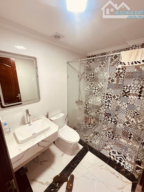 CHÍNH CHỦ GỬI BÁN GẤP LIỀN KỀ VĂN KHÊ,DT 50M×7 TẦNG,THANG MÁY,TẶNG FULL NỘI THẤT XỊN - 9