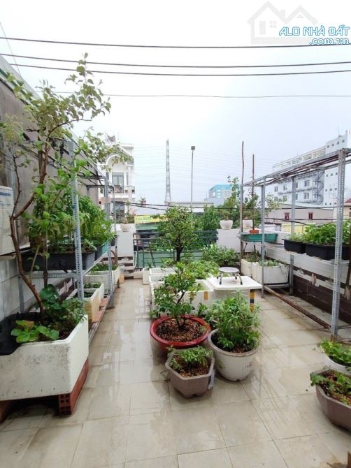 Nhà 4 Tầng Mặt Tiền Trần Thị Năm, Quận 12, 100m2, 10Tỷ9 - 9