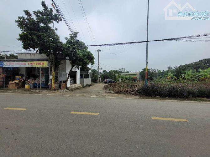 BÁN ĐẤT MẶT ĐƯỜNG  PHÚ MÃN,  250M2,  34TRIỆU/M2, TRỤC CHÍNH LIÊN XÃ,MẶT TIỀN 13,5M,HIẾM - 1