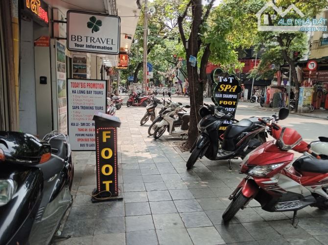 Bán Nhà mặt phố Hàng Bông 385m2 * 3 Tầng, MT 14m, Giá 198 tỷ