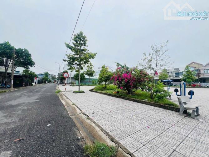 Bán Đất KP7 sát bên KDC Tân Phong, gần Trường THCS Tân Phong, ra Nguyễn Ái Quốc 3 phút