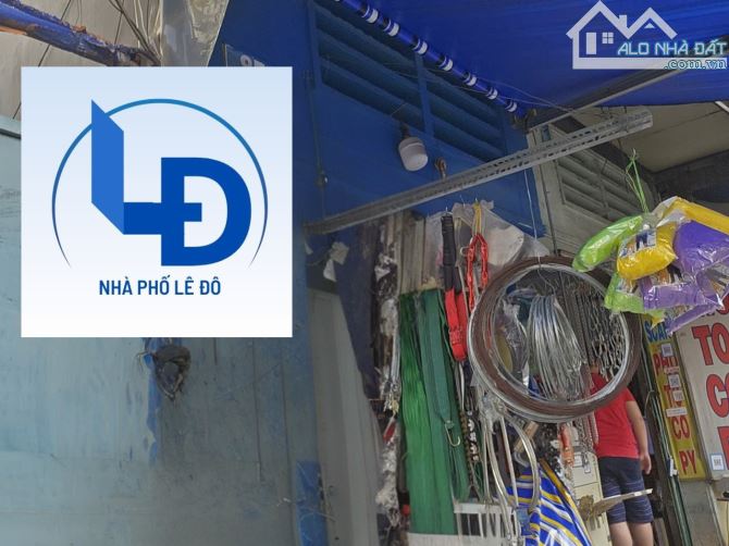 Bán Gấp Nhà 2 Tầng Mặt Tiền Rộng – Khu VIP Lạc Long Quân – Có Dòng Tiền Ngay - 4