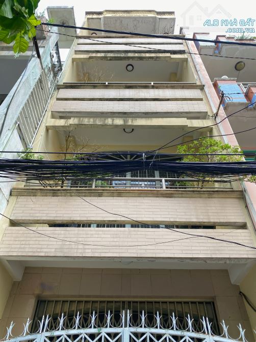 Quận 10, nhà 4 tầng - HXH thông - Nguyễn Kim – 47m2, 9.5 TỶ, gần chợ và các tiện ích