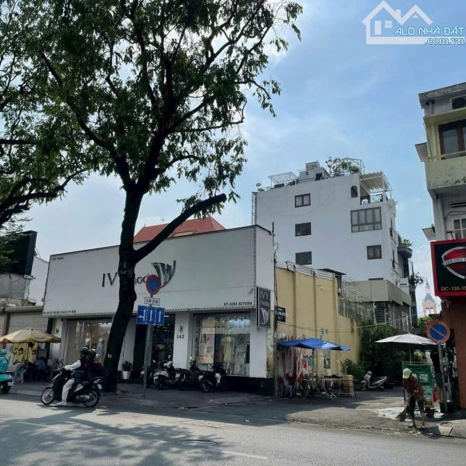 Bán Nhà Góc 2MT Võ Thị Sáu Q3 -12*25m-2Tầng - Hđt 11000$- Giá 185Tỷ