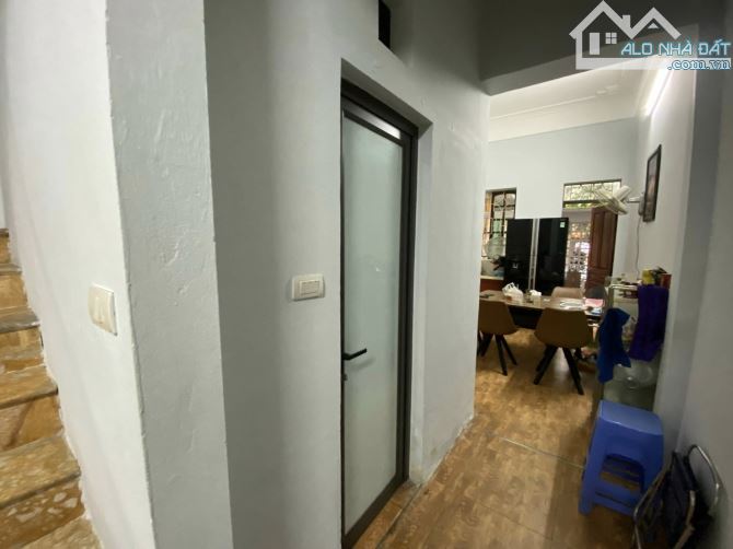 Bán nhà Kim Đồng, 55 m2, 4 tầng, ô tô tránh, ở luôn, 17.5 tỷ