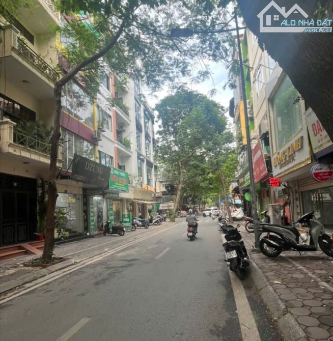 BÁN NHÀ MẶT PHỐ NGHĨA TÂN – LÔ GÓC HIẾM – KINH DOANH ĐỈNH – GIỮ TIỀN TỐT, 47M2 MT 6,3M