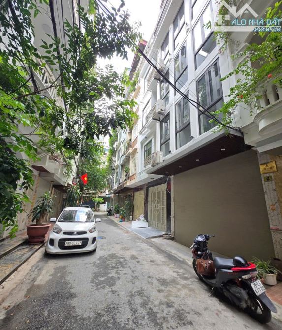 CCMN Lê Thanh Nghị Oto đỗ cửa 17 Phòng cho thuê - Mỗi tháng đút túi 90 triệu Giá mềm 13 tỷ