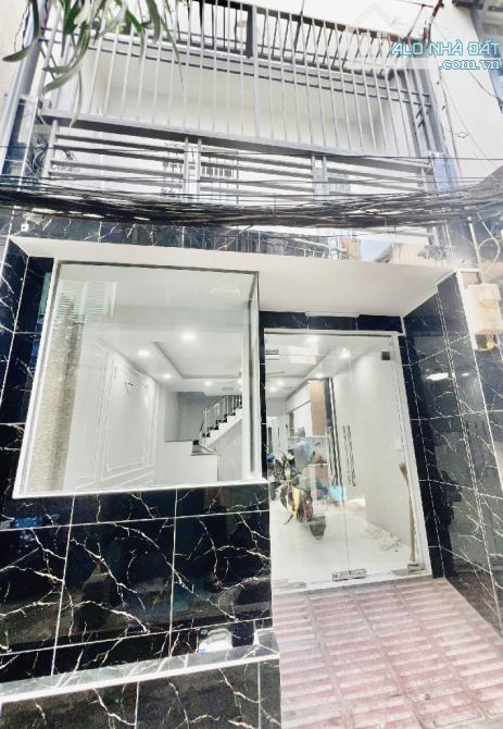 GẤP BÁN NHÀ QUẬN 3 - CMT8 - 43M2 - HẺM BA GÁC - 2 TẦNG - NHÀ MỚI Ở NGAY - NHỈNH 5 TỶ