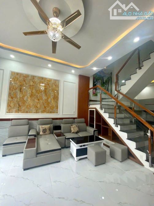 Cho thuê nhà 2 lầu 1 trệt 4pn, AN PHÚ THUẬN AN -10tr/thang