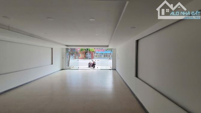 CHO THUÊ MẶT TIỀN NGUYỄN HỮU THỌ, P. PHƯỚC TRUNG ( DT: 138M2) + 1TR2L + GIÁ 50TR/TH