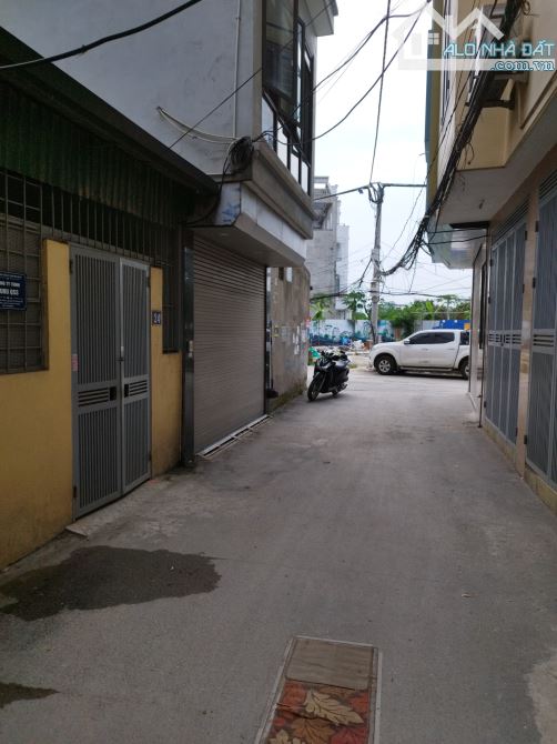 Bán đất tặng nhà mặt ngõ ô tô, kinh doanh Vũ Tông Phan, Thanh Xuân 75m chào 12 tỷ
