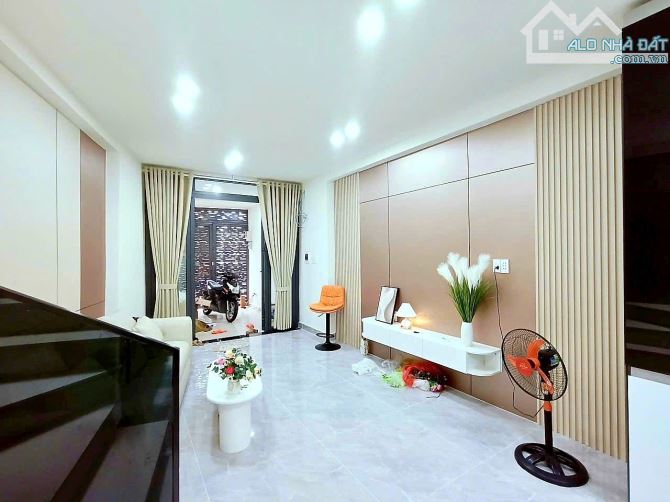 KẾ BÊN EMART 2 - SIÊU NỞ HẬU - 62m2 chỉ 5,4 đồng