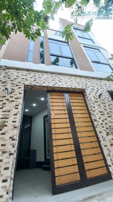 Bán nhà Bồ Đề, BT Mini, Gara, thang máy, 88m2, 4 t, mt 7m, 16.9 tỷ, ở sướng