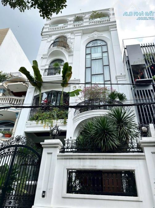 Biệt thự LK chợ Tân Bình HẦM 4 LẦU THANG MÁY (8 x 28M) toàn bộ nội thất gỗ quý 54 về 42 tỷ