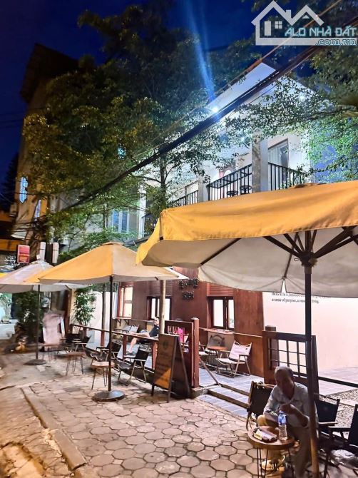 Bán nhà mặt hồ Phương Mai-  Đống Đa Dt: 40m2, mt4m, giá 19x tỷ