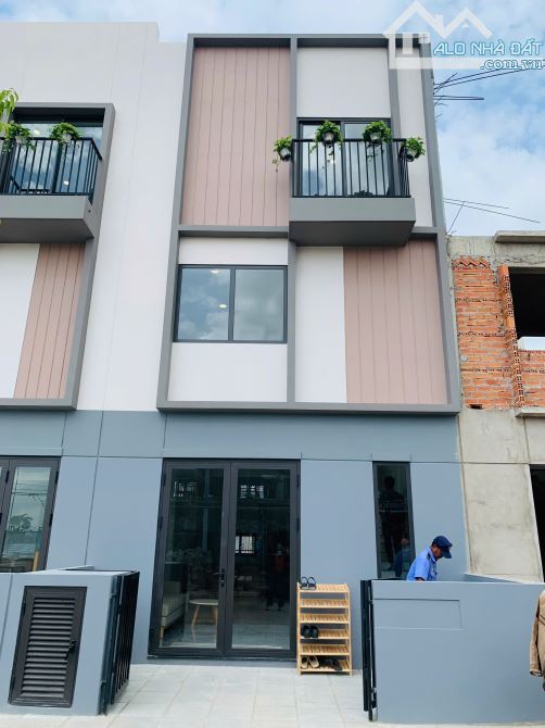 Cơ hội sở hữu nhà ở xã hội xây sẵn 3pn3wc full nội thất sổ riêng vay lãi suất cố định 6,6%
