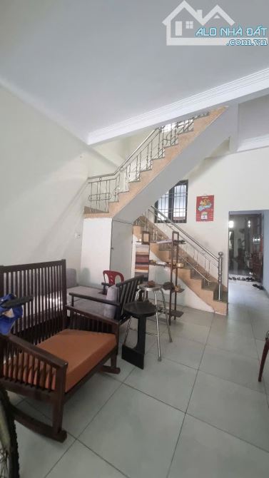 BÁN GẤP NHÀ 2 TẦNG - VỊ TRÍ KINH DOANH - NGUYỄN LƯƠNG BẰNG - LIÊN CHIỂU - NHỈNH 8 TỶ
