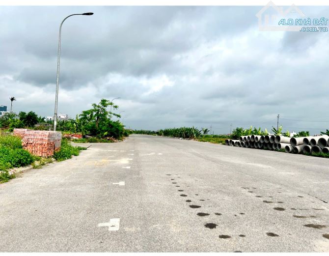 Mrs Tâm Bán đất Phân lô Đống Chuối, Hùng Vương, Hồng Bàng, Hải Phòng. 100m2- 5,1 tỷ HOT