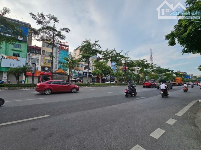 Bán ĐẤT P/ lô Ngô Gia Tự, Việt Hưng, 2 mặt đường, ô tô tránh, 58m, MT 4.3m, nhỉnh 11 tỷ