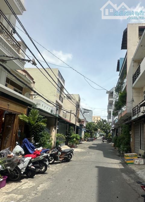 Biệt thự 6 tầng 2 mặt tiền Lê Văn Quới, 155m²(8x20) - nội thất cao cấp chỉ hơn 20 tỷTL