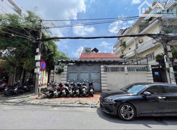 Bán Biệt thự 3 Mặt tiền Nguyễn An Ninh, 10x22m, chỉ tiêu xây dựng được cao tầng, Giá:38 tỷ