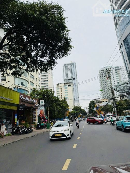 Bán cắt lỗ lô đất mặt tiền đường Nguyễn Thị Minh Khai,p tân lập,nha trang 229m chỉ 55 tỉ