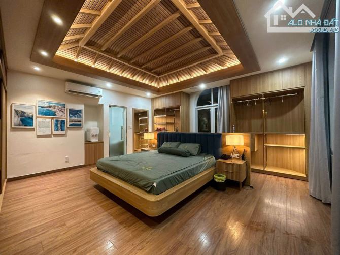 39 tỷ Bán Siêu phẩm biệt thự hồ bơi Thảo Điền 418m2  giá tốt nhất khu Trần Ngọc Diện