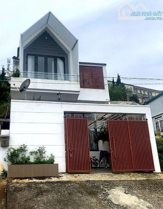 Bán nhà riêng tại Nguyễn Hữu Cảnh, 9,5 tỷ, 151m2, 4PN, 4WC, Đà Lạt, Lâm Đồng.