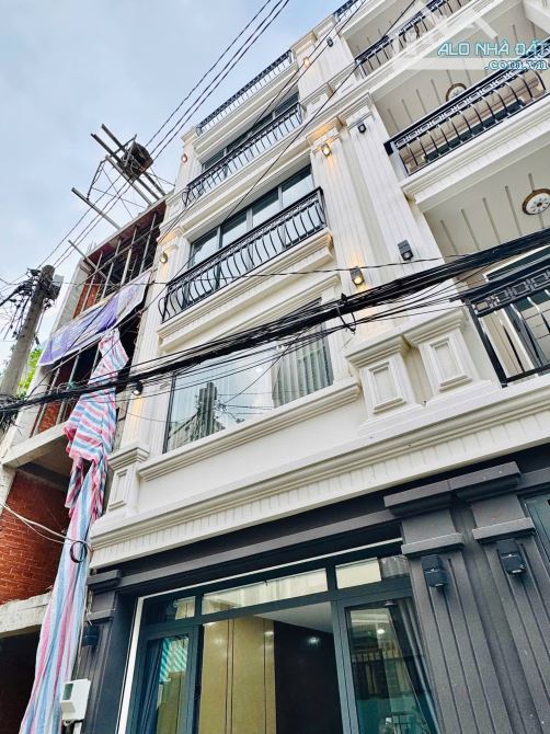 40M2 5TẦNG HXH P10 GV FULL NỘI THẤT 7TỶ