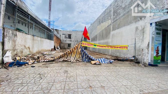 BÁN CẶP NỀN MẶT TIỀN CỰC HIẾM NGAY TRUNG TÂM