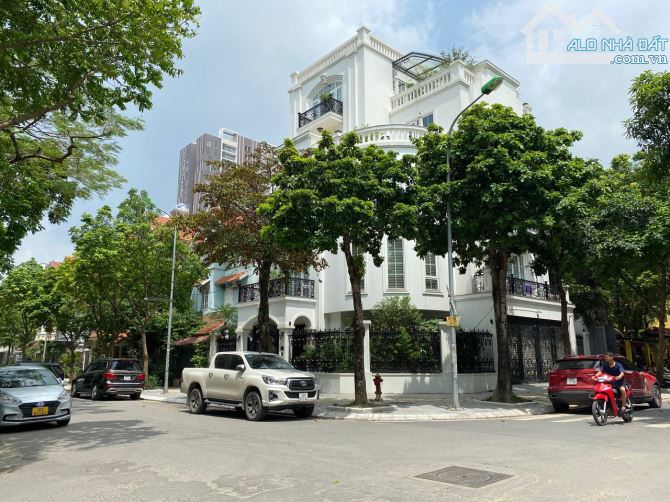 Geleximco Lê Trọng Tấn 140m2 - 4 Tầng, Lô Góc 25M Mặt Tiền - KD Đa Dạng - Giá 25,5 tỷ.