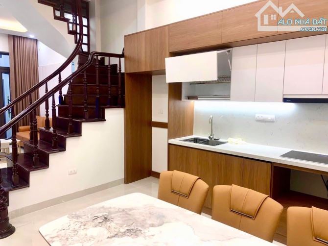 CHÍNH CHỦ - CẦN BÁN - NHÀ ĐẸP - LÔ GÓC - PHẠM VĂN ĐỒNG - BẮC TỪ LIÊM. TC 8 TỶ