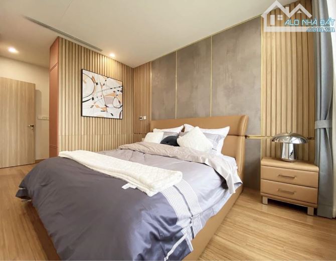 Cho thuê gấp căn 2pn 89m2, đủ đồ đẹp tại The Zei - 08 Lê Đức Thọ, view sân vận động rấtđẹp