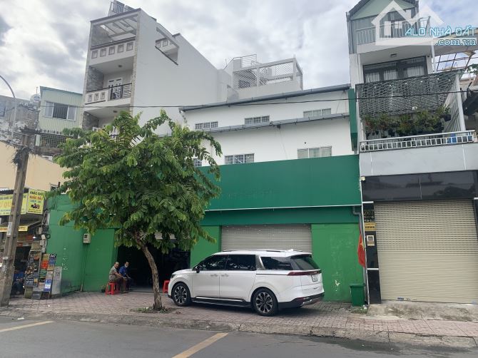 Cho thuê MT 205-205A Bình Thới, Quận 11. DT 12 x 18m