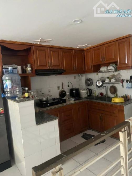 Nhà 3 Tầng,HXH Võ Thị Nhờ,Trần Trọng Cung,Quận 7,68m2.Chỉ 6.7 Tỷ