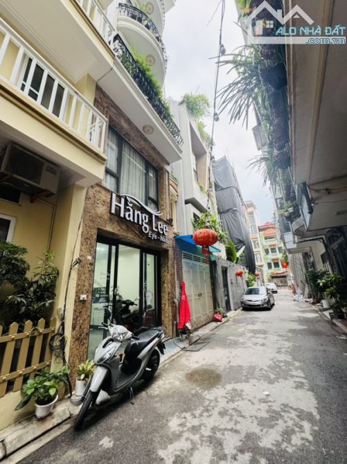 NGUYỄN VĂN CỪ 18 tỷ GARA Ô TÔ,THANG MÁY,Ở KINH DOANH ĐỈNH,LONG BIÊN HÀ NỘI