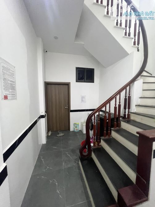 Nhà đẹp 9 phòng full nội thất Cầu Diễn Bắc Từ Liêm. Sổ vuông 35m, 5 tầng MT4m Giá 7.8 tỷ - 1
