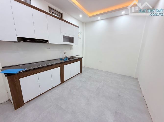 Nhà đẹp ở luôn Cầu Diễn Bắc Từ Liêm. Sổ vuông 36m 5 tầng 7 ngủ MT3m1 Giá 8 tỷ - 1