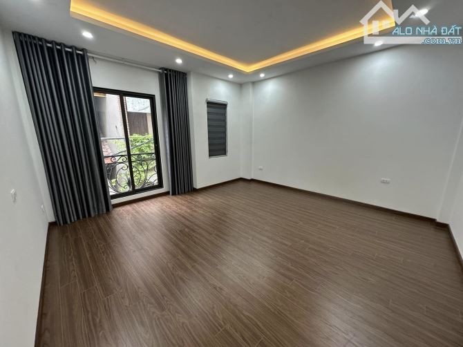 Nhà đẹp ở luôn Hồ Tùng Mậu Bắc Từ Liêm Sổ vuông 35m 5 tầng 3 ngủ MT5m Giá 7.5 tỷ Ngõ 3 gác - 1