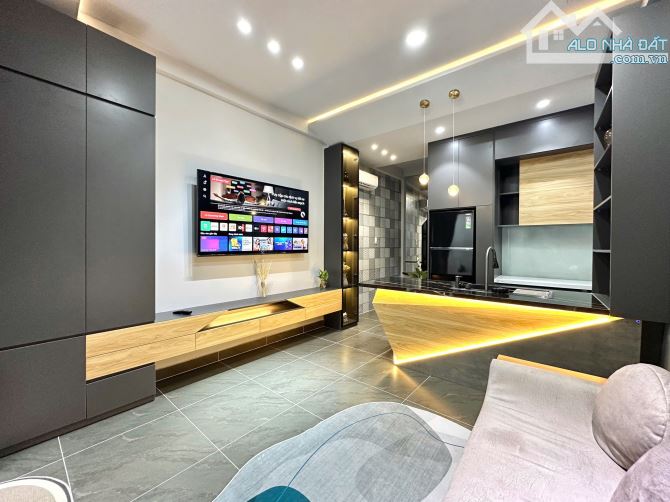 Chính chủ cần bàn gấp Nhà Trần Văn Đang Quận 3, nội thất mới vào ở ngay - 1