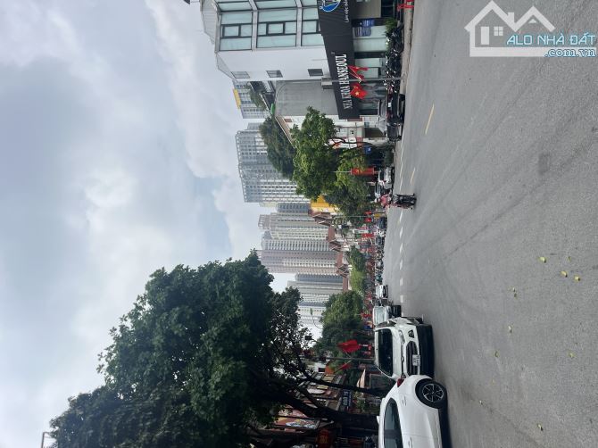 Hàng hiếm🔥Phố VIP Ao Sen - Phân lô bàn cờ Oto tránh kinh doanh - 30m2/5 tầng - 1