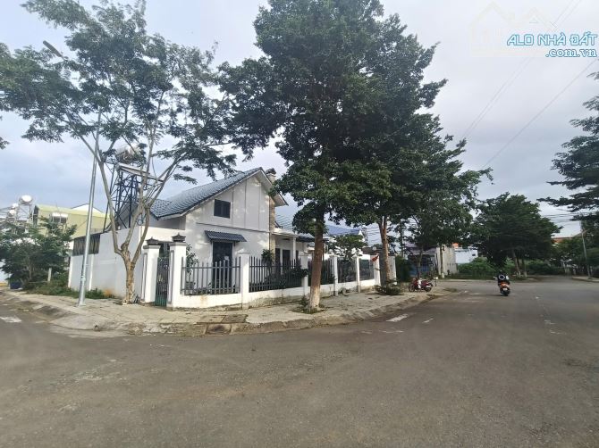 Siêu Phẩm 3 Góc Mặt Tiền - Liên Nghĩa - Gần Sân Bay Liên Khương - Gía Cực Tốt - 1