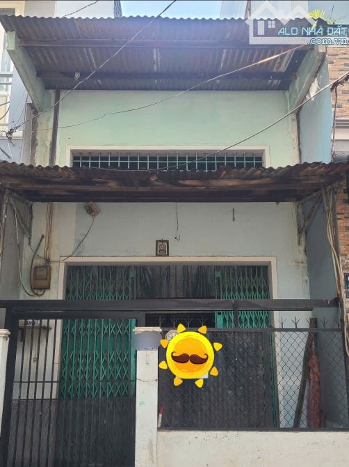 Nhà Nát - cạnh CC Bàu Cát 2 - 55m2 - Xe hơi Đỗ cửa - 20m ra đường xe tải - 1