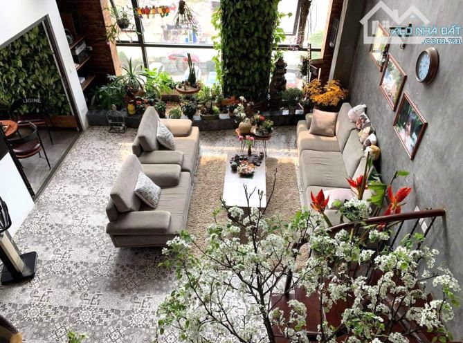 BÁN CHUNG CƯ VIP TẦNG CAO NGOẠI GIAO ĐOÀN - N01-T8 - 135M2 - VIEW HỒ ĐIỀU HÒA - 15.5 TỶ - 1