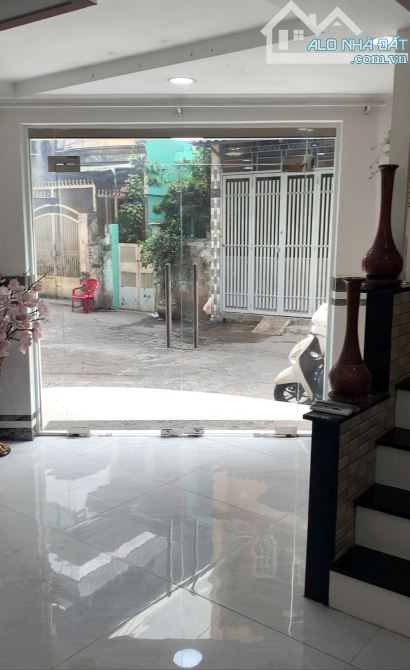 Cho thuê nhà Cô Giang, Phú Nhuận, DT 5mx5m, 5 tầng, hẻm lớn, vừa ở vừa KD - 1